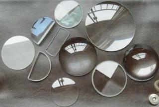 ダイヤモンド切断光学ガラス Diamond cutting optical glass
