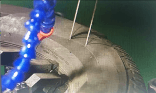 Tyre cutting equipment
