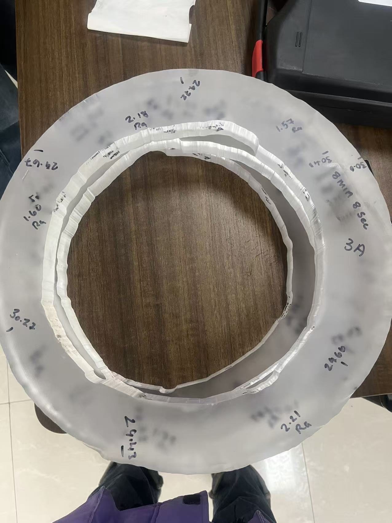 Quartz ring samples after high-speed endless diamond wire cutting