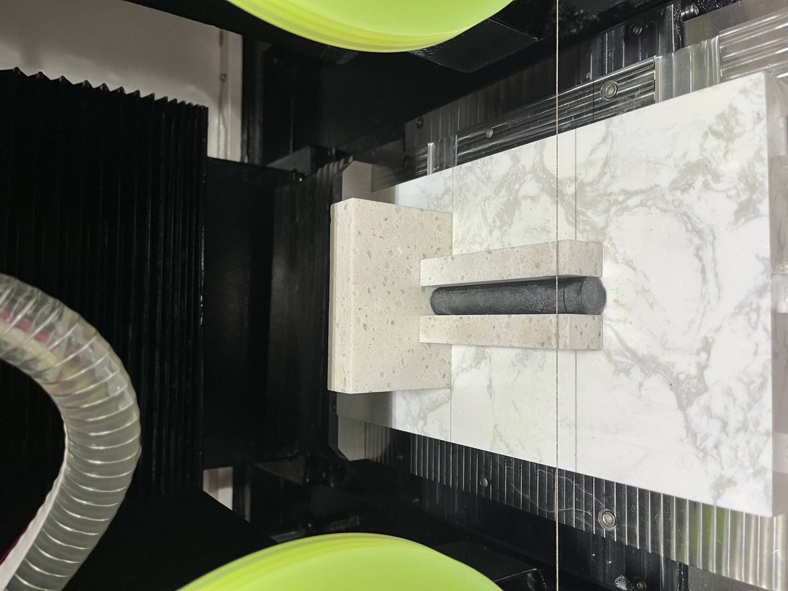 Endless diamond wire precision slicing a cylindrical magnetic material sample